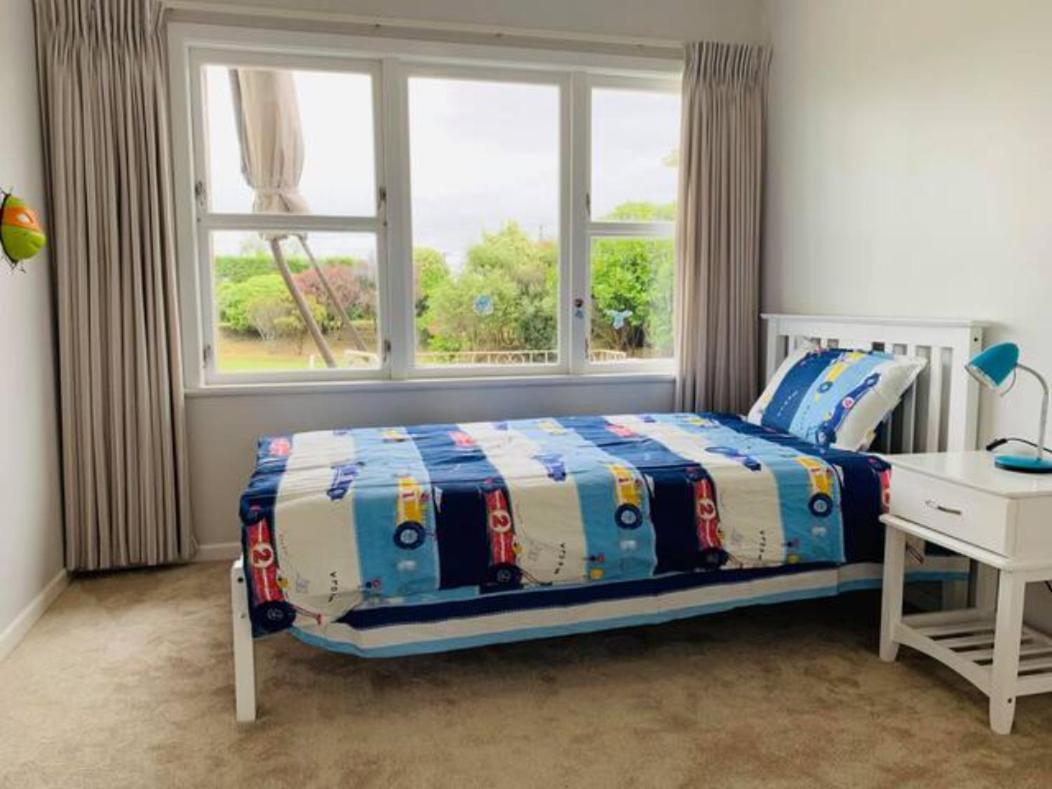 Besties West Auckland Kumeu Exterior photo